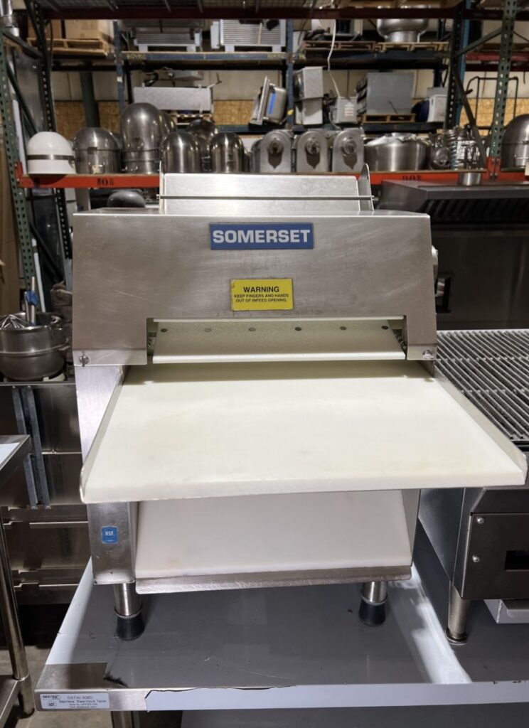 Somerset CDR-1550 double pass pizza dough sheeter 15" belt