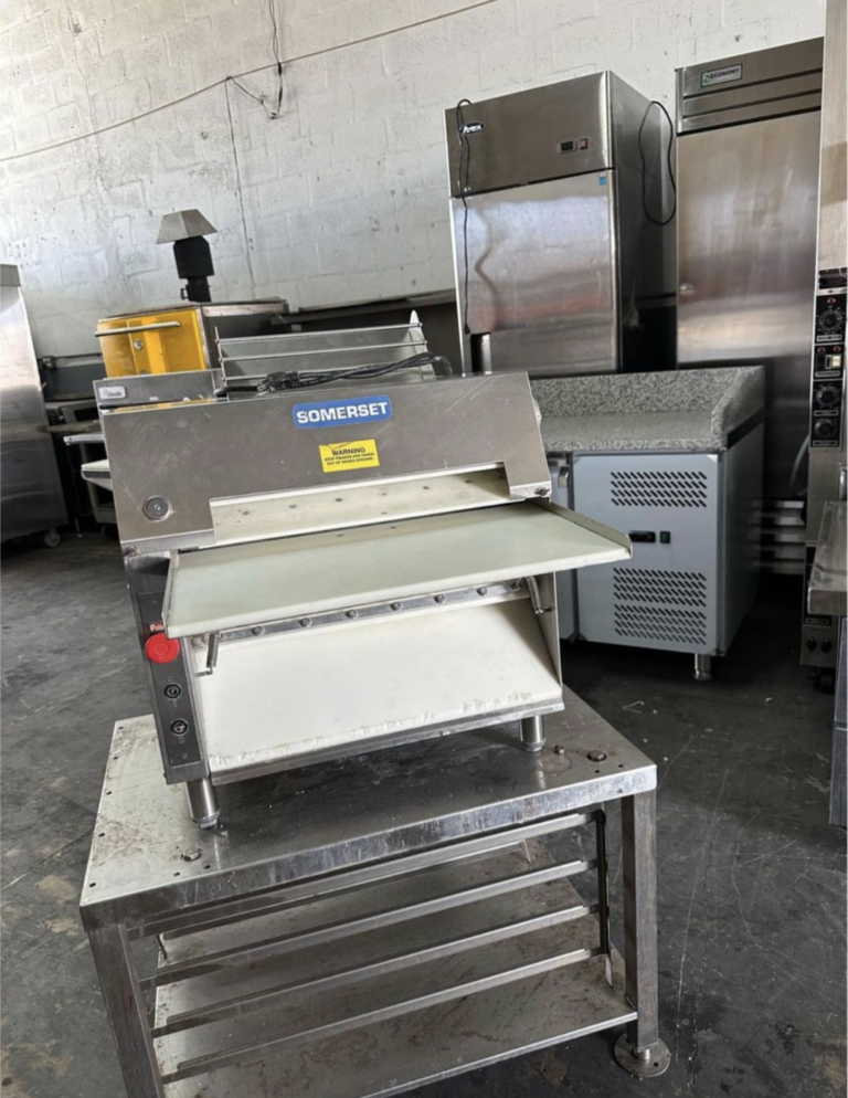 Somerset CDR-2000 double pass pizza dough sheeter 20" belt